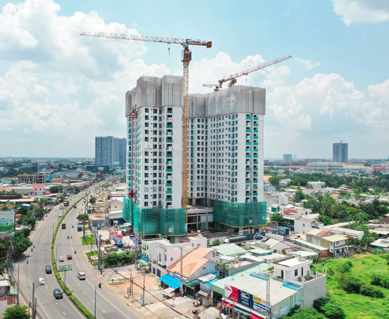 Góp 10 triệu đồng mỗi tháng có thể sở hữu căn hộ cao cấp tại TP.HCM Tiến độ của The Emerald 68 trên trục Quốc lộ 13 đến đầu tháng 9/2025, Coteccons đã xây 26/39 tầng, vượt tiến độ lên đến hơn 60 ngày